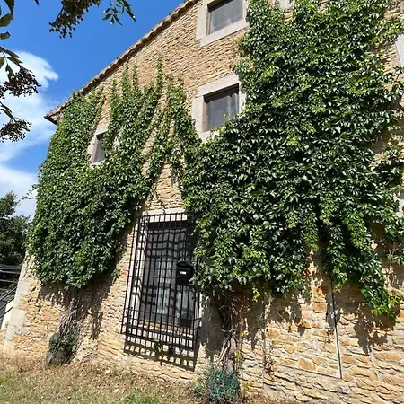 Masia Matutano 度假居 *